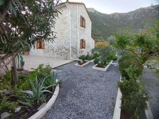 Seaview Maisonette Paradise - 9