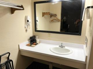 Economy Inn McCook - McCook - 6