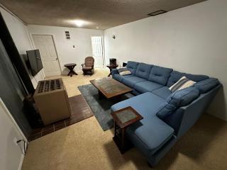 Furnished Basement Apartment - 8
