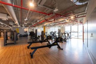 Luxurious 4-Bedrooms near Burj Khalifa and Dubai Mall in Downtown! - Dubai - 3