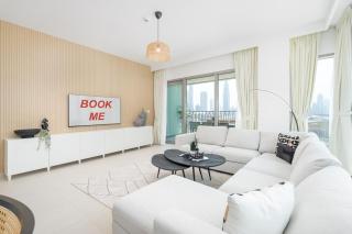 Luxurious 4-Bedrooms near Burj Khalifa and Dubai Mall in Downtown! - Dubai - 1
