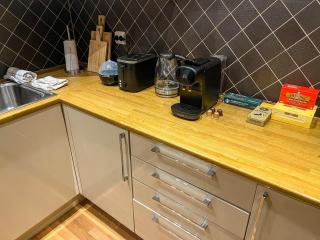 Two-Bedroom City Apartment with Fire Place, Free Parking and Fjordview Terrace - Calm and Central - 3