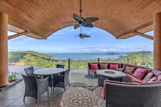Luxury Retreat Oceanview w Fitness Studio - 4