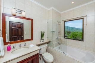 Exceptional Ocean Views 2 Pools - Playa Flamingo - 5