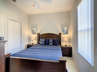 Charming & Cozy Getaway! Lazy River! - Davenport - 1