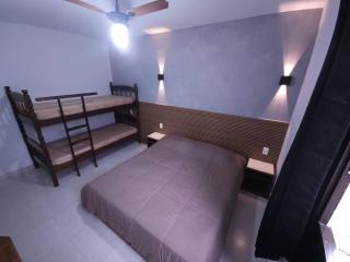 Riviera de São Lourenço Apto Completo com Churrasqueira Serviço de Praia Piscina aquecida Sauna salão de jogos e quadra - Riviera de São Lourenço - 2