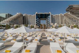 Five Palm Super Luxury Apt with Full Sea Views - Dubai - 9