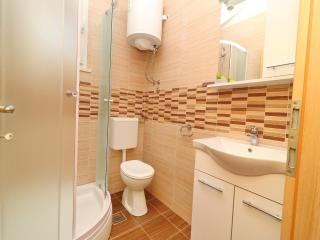 Holiday Home Adriatic View-Two Bedroom Apartment with Terrace and Sea View - 2