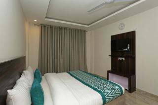 Hotel O Lakshya - Nova Deli - 6