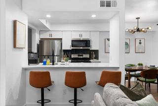 Downtown Austin - Workspace, Near SoCo 2BR - Austin - 1