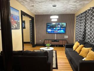 2Kings Luxury Home- Spacious Stay in Newark NJ-NY - Newark - 1