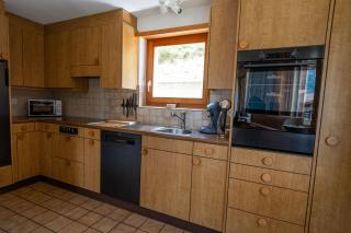 Spacious flat with excellent location & parking - Reichenbach - 5