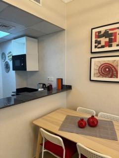 Great Location in Dubai Marina!! - 2