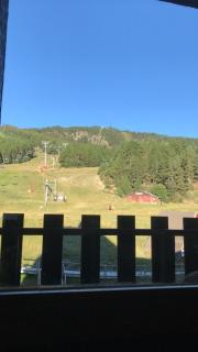 Studio cabine 4 couchages vue sur les pistes - 2