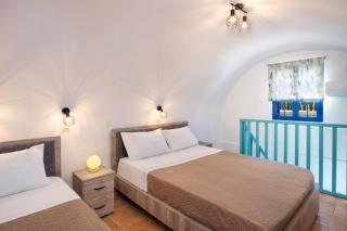 Georgia's Comfort Studio - Playa de Perivolos - 6
