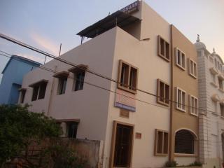 Rishaan Guest House - Puri - 9