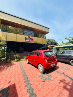 familyvillasliesure - Padinjarathara - 3