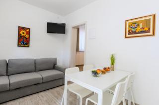 Apartments Lorena - Privlaka - 1