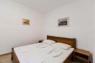 Apartments Lorena - Privlaka - 2