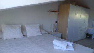 Smeralda Guest House - La Caletta - 9