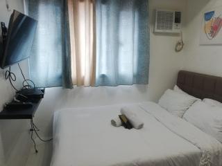 Grand Riviera suite Condotel Near SLEC - Manila - 4