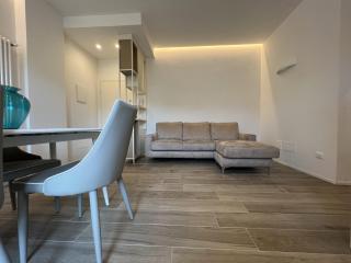 Comodo Appartamento con 2 Camere - Riccione - 5