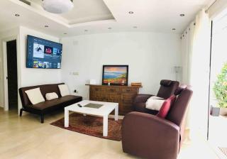 NEW! Romantic house at red lake in Torrevieja! - 1