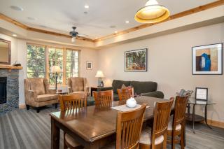 Luxurious Modern Condo! - SM #207 - Bear Valley - 2