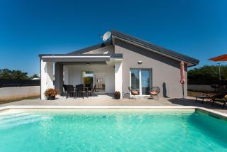 Villa Franka with private pool - Krnica - 9