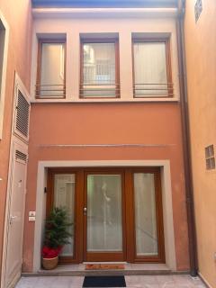 NEST LIVING Sunset 42 - city center - Udine - 8