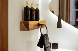 Bohemian 3BR Design Villa in center of Canggu - Canggu - 1