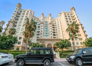 Elegant 1BR Apartment with Sea View in Al Haseer, Palm Jumeirah by Deluxe Holiday Homes - Dubai - 3