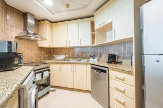 Elegant 1BR Apartment with Sea View in Al Haseer, Palm Jumeirah by Deluxe Holiday Homes - Dubai - 7