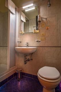 Hotel Bella Firenze - Firenze - 2