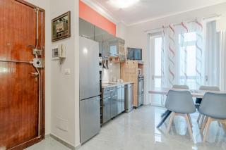 GuestHost - MM Carducci Comfy Apartment with Terrace - 5