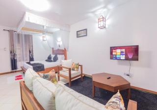 Almasi - Ukunda - 5