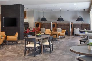 Courtyard by Marriott Minneapolis West - Saint Louis Park - 4
