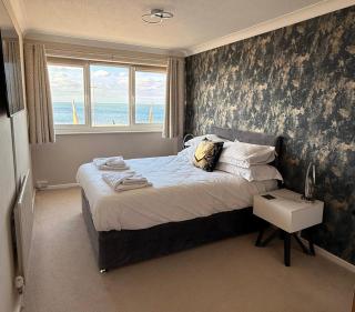 The Beachcomber - seafront, free parking, free wifi - Cleveleys - 5