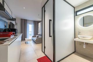 Near Subang Airport DK Impian Balcony Room 1--2 pax - 9