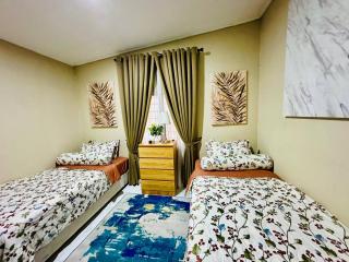 Zalena's Homestay - 8