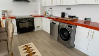 Azure Cottage Simonstown - 6