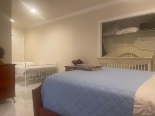Pleasant, Enjoyable and Relaxing, Lower Level - 2