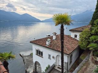 Seefront Villa in Ascona - Lago Maggiore, Ticino - Ascona - 3