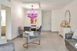 PROMO Komffy Beach home 1Bed 1Bath wKing bed at Sian 2nd floor - Hollywood - 8