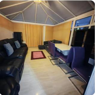 Kingdom Residence - Manchester - 8