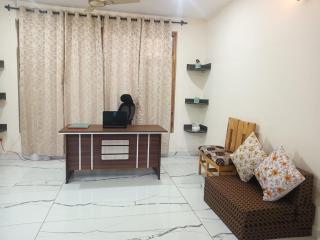 Heaven Inn Manali - Manali - 2