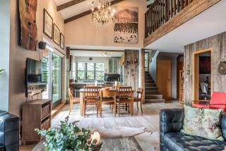 Aslundur Lakefront Villa - 1
