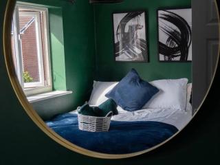 Beautiful house off-road free parking - Bolton - 2