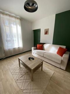 City Nest Cosy et Spacieux - Le Péage-de-Roussillon - 0