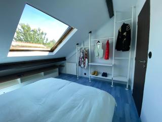 The Gallery - Cozy Apartment - 9